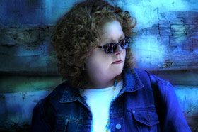 Mollie_07_maria_sunglasses_smaller
